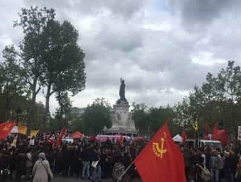 Փարիզում հանրահավաքի ժամանակ բախումների հետեւանքով երեք ոստիկան է տուժել