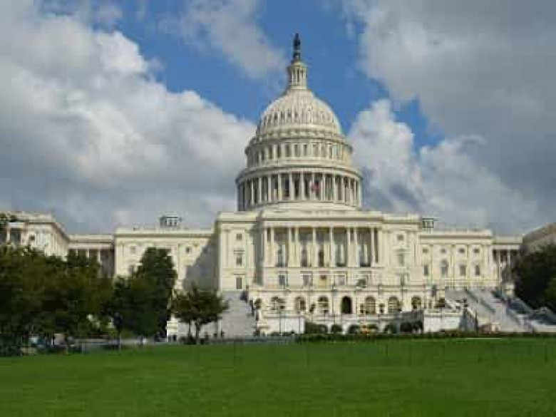 Սպիտակ տունը մեղմել է դպրոցական սնունդի ստանդարտները, որոնք Օբաման էր ներդրել