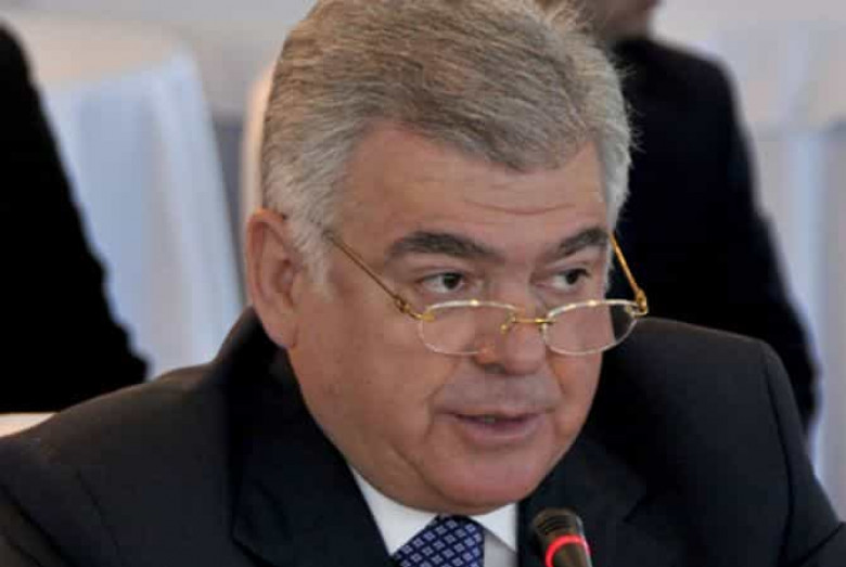 Ադրբեջանի տրանսպորտի նախկին նախարար Զիյա Մամեդովը մեղադրել է ամերիկյան լրատվամիջոցներին