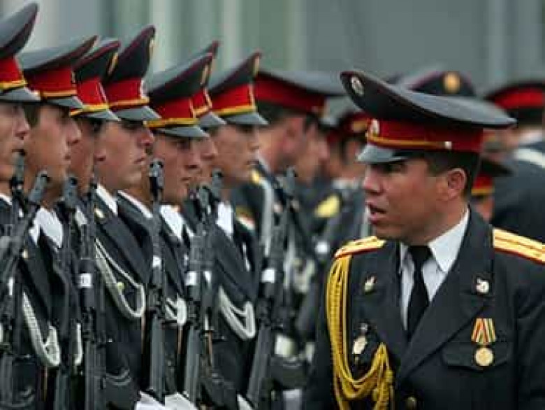 Տաջիկստանում 10 ոստիկանի աշխատանքից հեռացրել են ավելորդ քաշի պատճառով