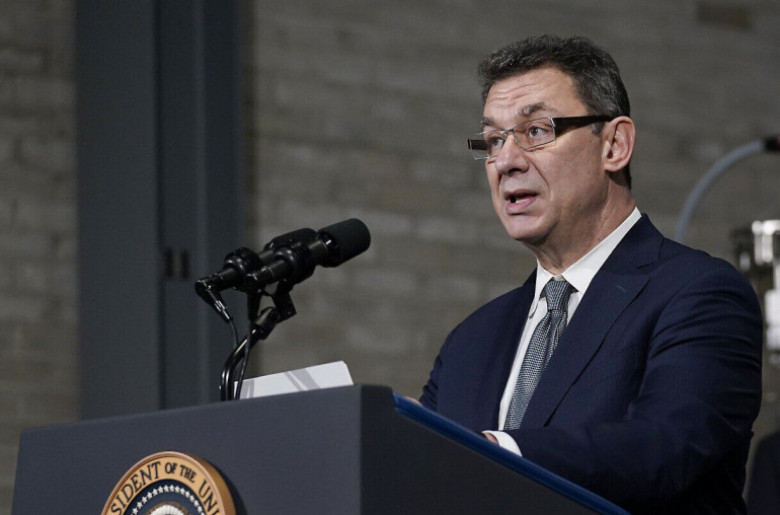 Pfizer-ի գլխավոր տնօրենին արգելել են այցելել Իսրայել՝ կորոնավիրուսի դեմ պատվաստված չլինելու պատճառով