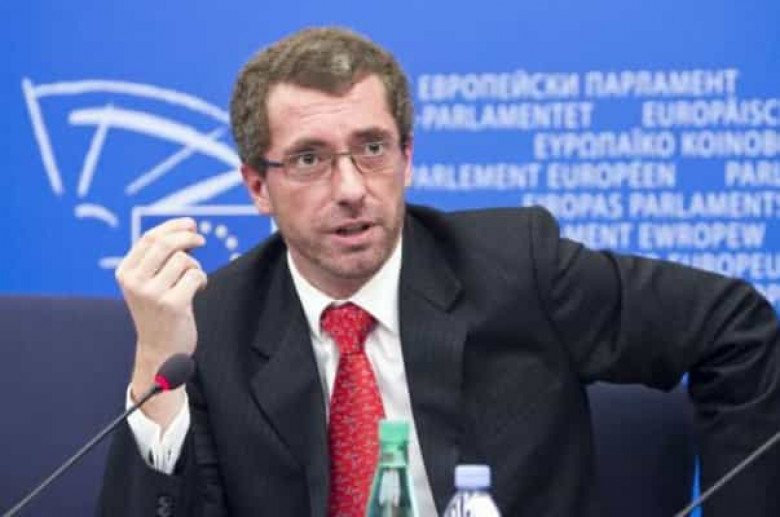 Ֆրանկ Էնգել․ Ու՞ր էին այդ բոլոր ձայները, երբ ադրբեջանցի զինվորներն անցած տարի Թալիշում սպանեցին և անդամահատեցին անօգնական ծեր մարդկանց