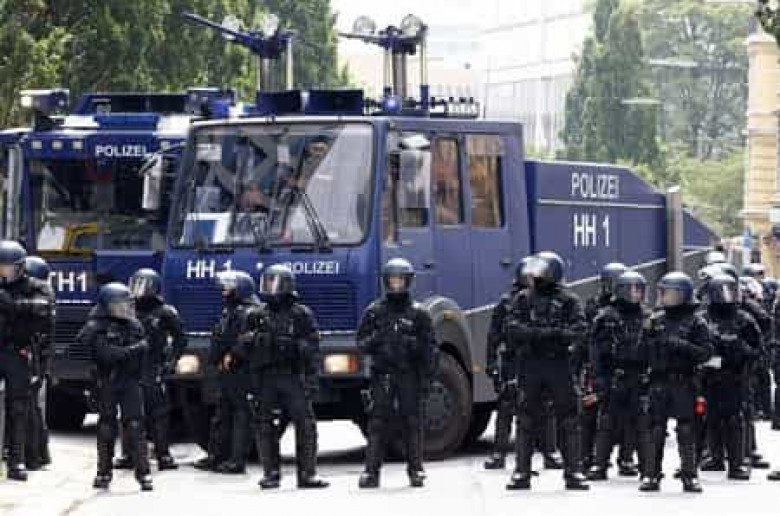 Ոստիկանությանը հաջողվել է վերականգնել կարգուկանոնը Համբուրգի փողոցներում