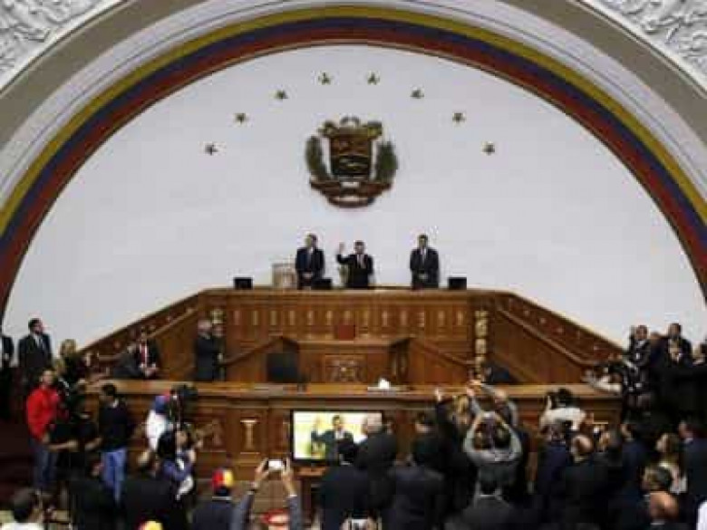 Վենեսուելայի գերագույն դատարանը պաշտոնից հեռացրել է ու ազատազրկել Չակաոյի քաղաքապետին