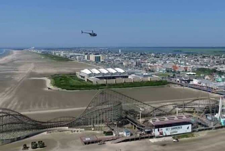 Ամերիկացին գնդակը բասկետբոլի օղակն Է նետել ուղղաթիռից