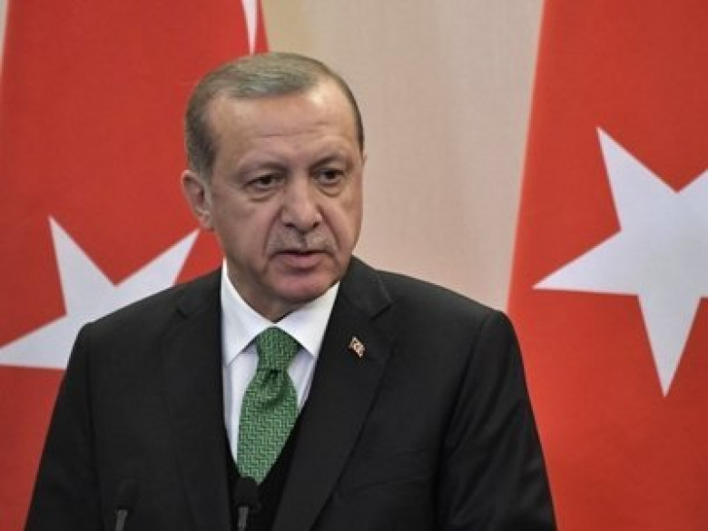 Էրդողանը հայտարարել է, որ ՆԱՏՕ-ն Թուրքիային թողել է ահաբեկիչների հետ դեմ առ դեմ