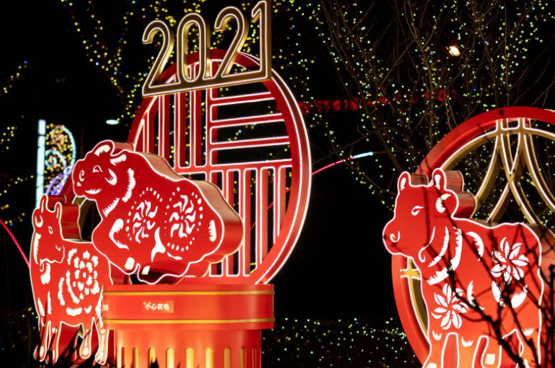 Գրեթե 1,5 միլիարդ չինացի ամբողջ աշխարհում դիմավորել է Սպիտակ մետաղե ցլի տարին