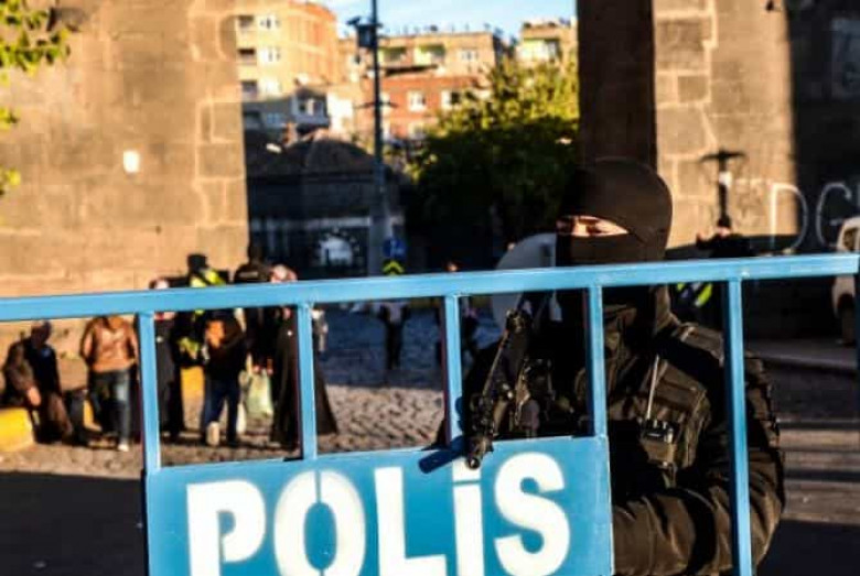 Դիարբեքիրի պայթյունի գործով երեք մարդ է ձերբակալվել