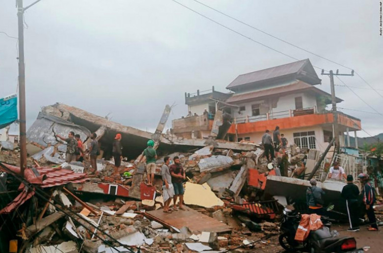 Ինդոնեզիայում 6.2 մագնիտուդ երկրաշարժի հետևանքով 3 մարդ մահացել է, 24-ը՝ վիրավորվել