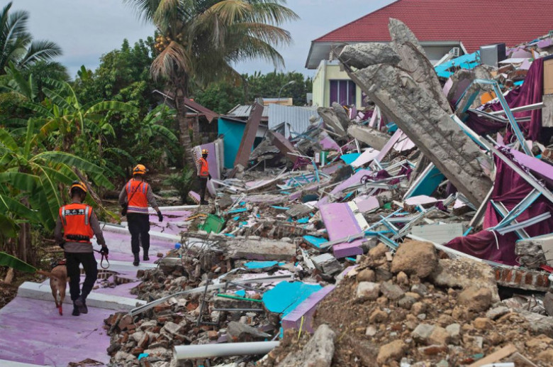 Ինդոնեզիայում տարերային աղետների զոհերի թիվը հասել Է 96-ի