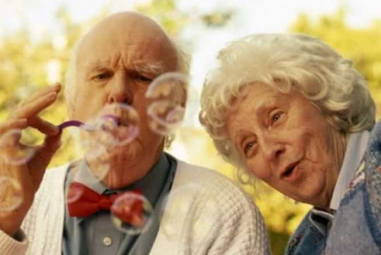 ԵՄ-ում կյանքի միջին տեւողությունը պատմության մեջ առաջին անգամ գերազանցել է 80 տարին