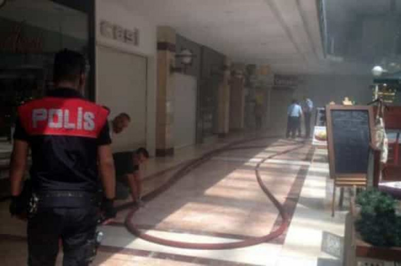 Անկարայում առևտրի կենտրոններից մեկում հրդեհ է բռնկվել