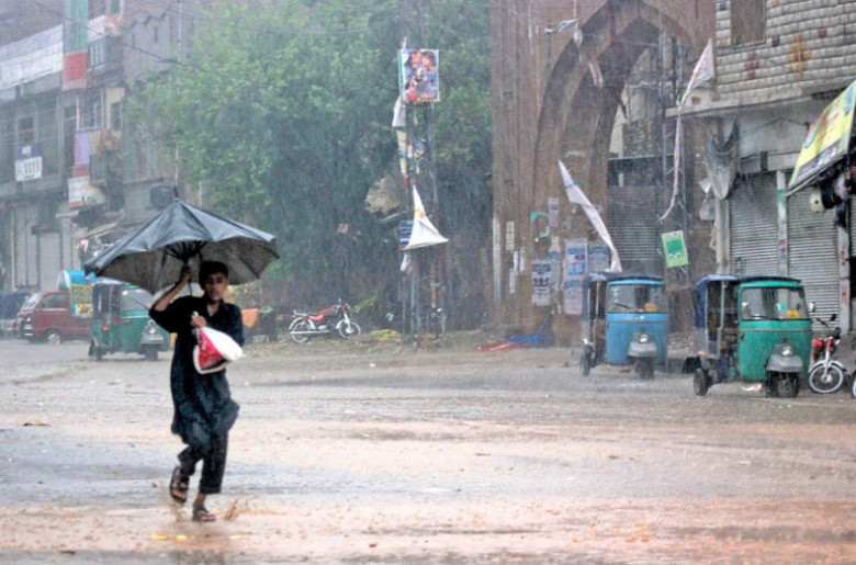 Պակիստանում հորդառատ անձրևների հետևանքով մահացել է 10, վիրավորվել՝ 3 մարդ