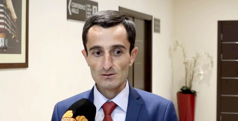 Նոբելյան՝ նախագահի համար. Տոկաևին հանգիստ չեն տալիս Նազարբաևի դափնիները