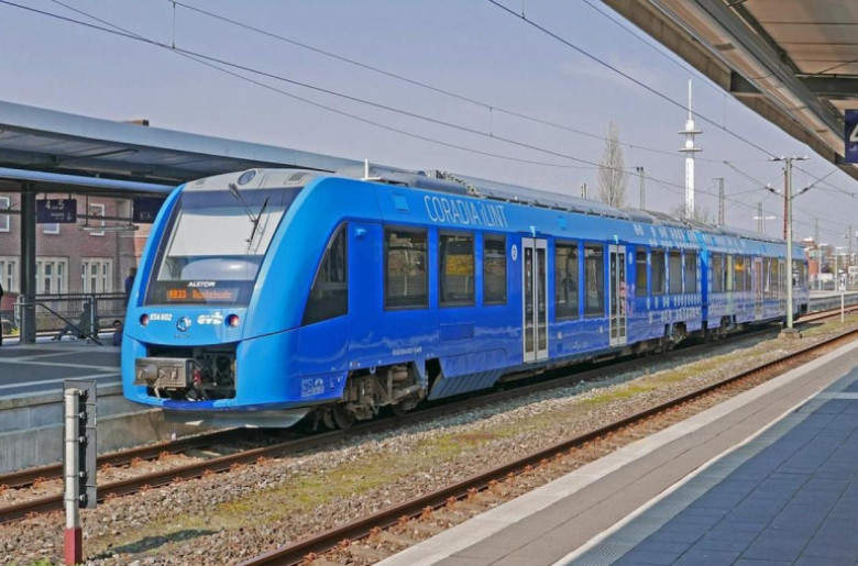 Գերմանիայի գնացքներն ամբողջությամբ կանցնեն արևային և քամու էներգիայով աշխատանքի