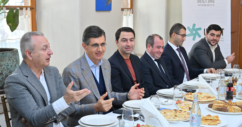 Silicon Mountains 2025 Tech Summit Speakers Met with Media Representatives
