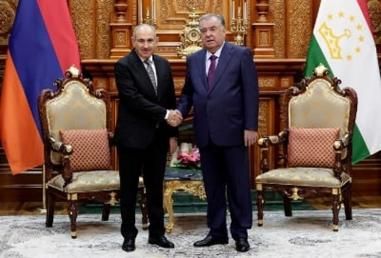 Главы Армении и Таджикистана обсудили проекты TRIPP и «Перекресток мира»