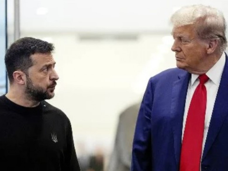 После беседы с Путиным Трамп поговорил по телефону с Зеленским