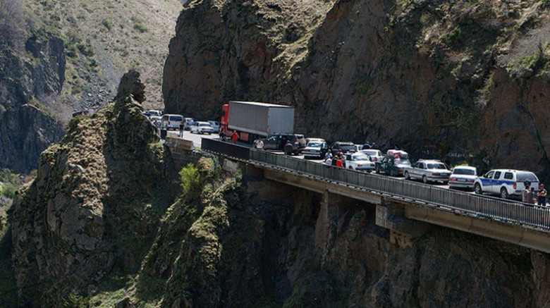 Վրաստանի տարանցիկ գործառույթի համար հայ-ադրբեջանական հաղորդակցությունների բացման վտանգը խիստ չափազանցված է․ «Փաստ»