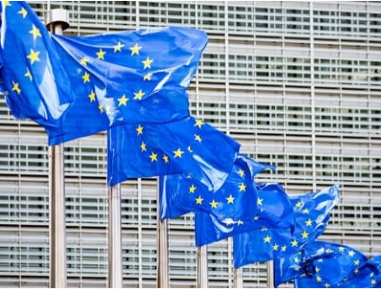 ЕС впервые в истории совместно закупит оружие, часть получит Украина