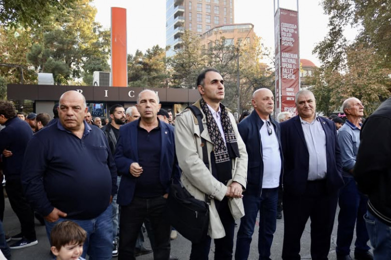 Իմ զորակցությունն եմ հայտնում այսօր բռնատիրական վարչախմբի դեմ պայքարող բոլոր քաղաքական բանտարկյալներին․ Ավետիք Չալաբյան
