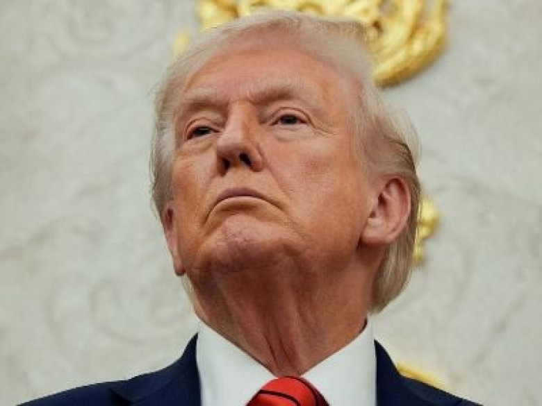 Reuters: Трамп заявил, что не уговаривал Зеленского отдать России весь Донбасс