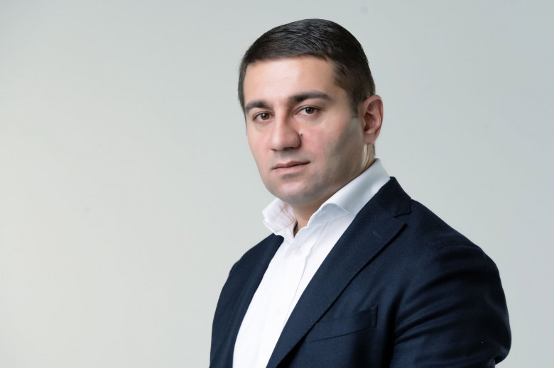 Տավուշի մարզ կատարած այցի ընթացքում Նաիրի Սարգսյանը հանդիպեց Հաղարծին գյուղի բնակիչներին